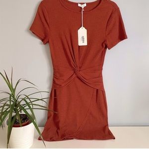 NWT Honey Belle rust coloured tie front accent dress